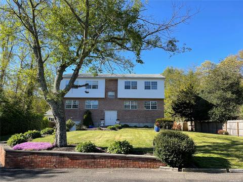 327 Horseblock Rd, Farmingville, NY 11738