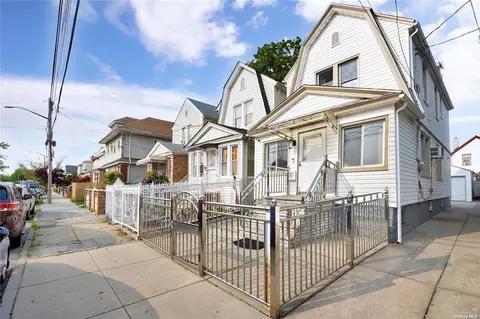 107-53 113th St, South Richmond Hill, NY 11419
