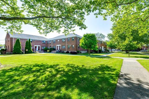 163-10 Willis Pt #LOWER, Whitestone, NY 11357
