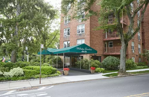 42-30 Douglaston Pkwy #6E, Douglaston, NY 11363