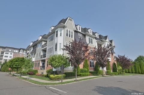 1177 Roosevelt Way #., Westbury, NY 11590