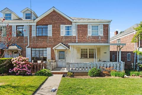 176-19 77th Rd, Fresh Meadows, NY 11366