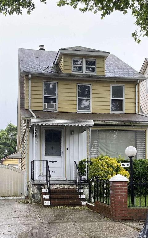112-11 207th St, Queens Village, NY 11429