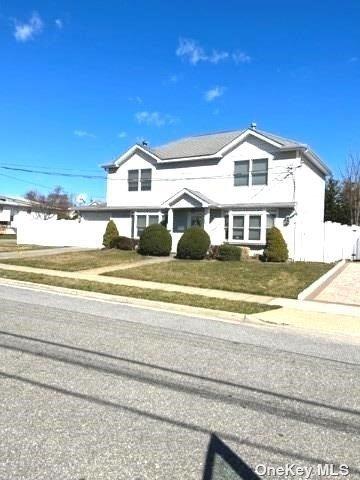 103 Belmill Rd, Bellmore, NY 11710