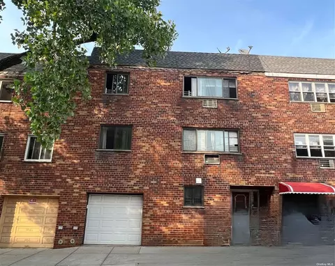 52-09 Seabury St, Elmhurst, NY 11373