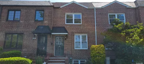 115-07 208th St, Cambria Heights, NY 11411