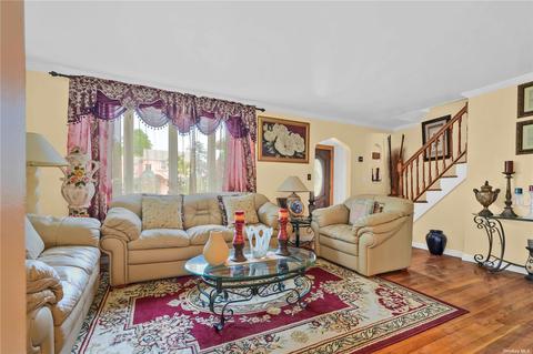 45 Emily Ave, Elmont, NY 11003