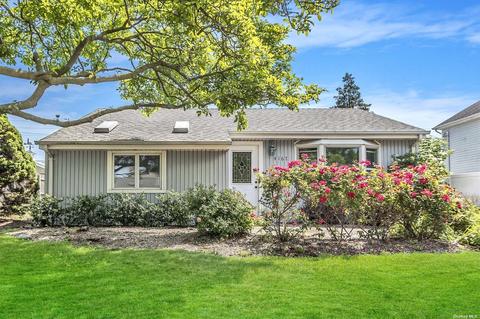 4167 Harriet Rd, Bethpage, NY 11714