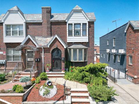 52-26 73rd St, Maspeth, NY 11378