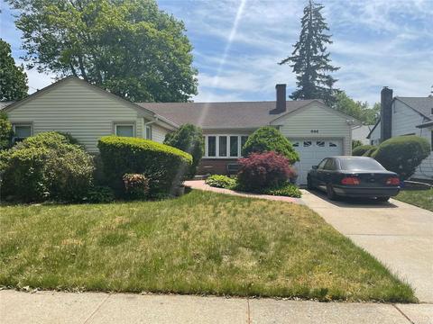 644 Mead Ter, South Hempstead, NY 11550