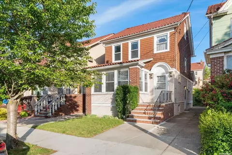 88-08 79th Ave, Glendale, NY 11385