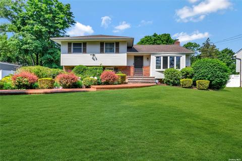 116 S Ketay Dr, East Northport, NY 11731