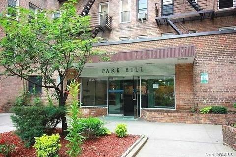 42-45 Kissena Blvd #5D, Flushing, NY 11355
