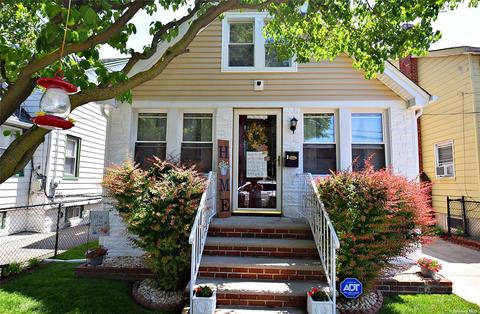 104-19 214th St, Queens Village, NY 11429