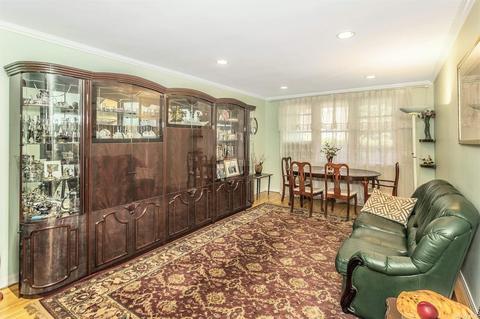 257 Cedarhurst Ave #A-5, Cedarhurst, NY 11516