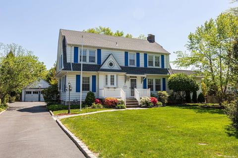 23 Mowbray Ave, Bay Shore, NY 11706