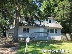 Undisclosed, Amityville, NY 11701