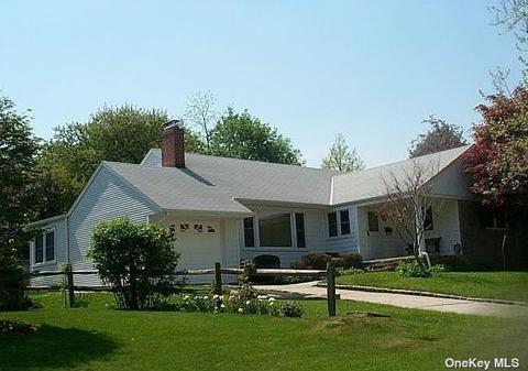 78 Highfield Ave, Port Washington, NY 11050