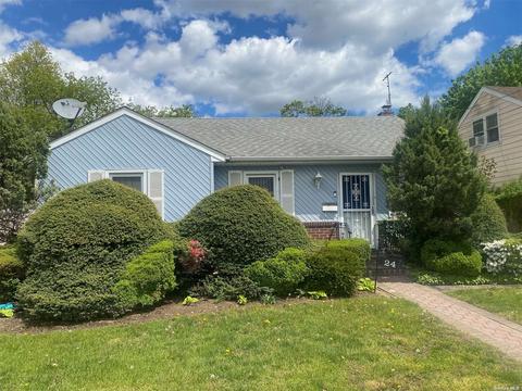 24 Beebe Ave, Hempstead, NY 11550