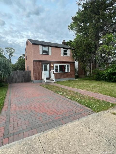 529 Bedell Ter, West Hempstead, NY 11552