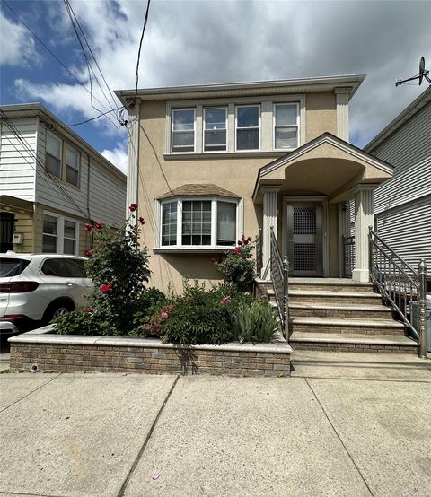 45-12 164th St, Flushing, NY 11358