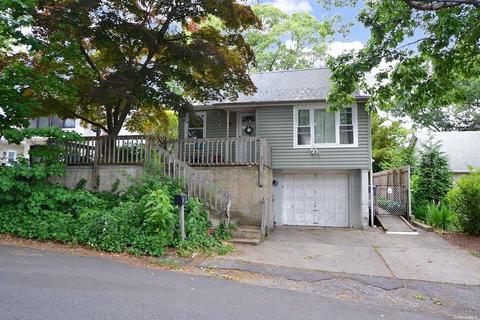 29 Whitestone Rd, Sound Beach, NY 11789