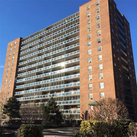 97-10 62 Dr #4L, Rego Park, NY 11374