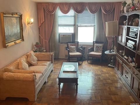 33-04 93rd St #1-L, East Elmhurst, NY 11369