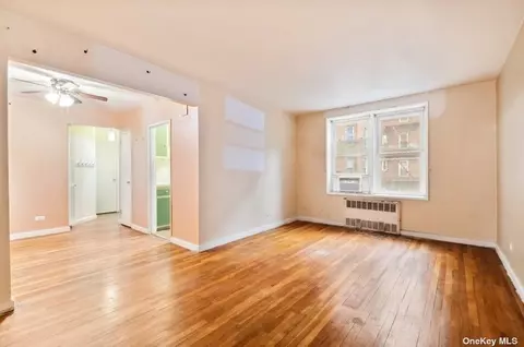 33-24 91st St #2R, Jackson Heights, NY 11372