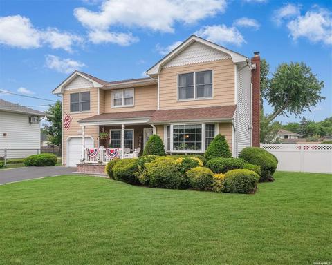 525 Old Country Rd, Deer Park, NY 11729