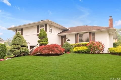 60 Hazelwood Dr, Jericho, NY 11753