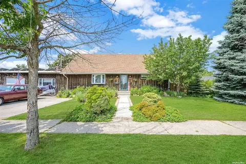 1172 Bellmore Rd, North Bellmore, NY 11710