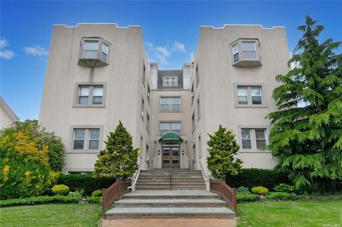 715 Prospect St #B11, Baldwin, NY 11510