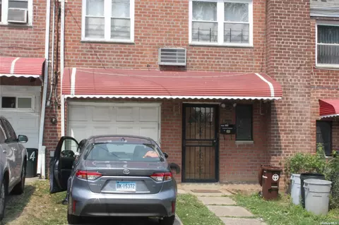 55-12 138th St, Flushing, NY 11355