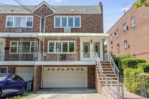 1072 E 86th St, Brooklyn, NY 11236