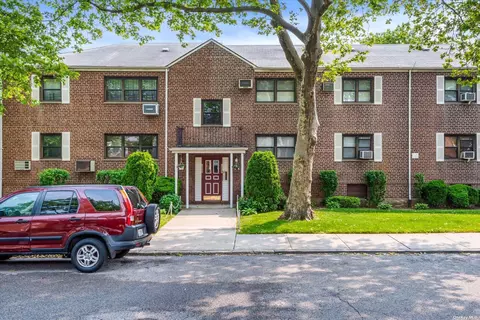 155-07 86th St #102, Howard Beach, NY 11414