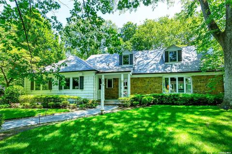 11 Merrivale Rd, Great Neck, NY 11021