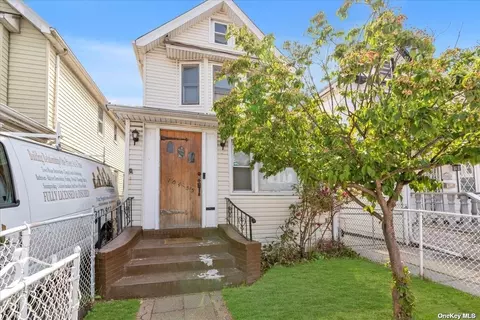 104-55 112 St, Richmond Hill South, NY 11419