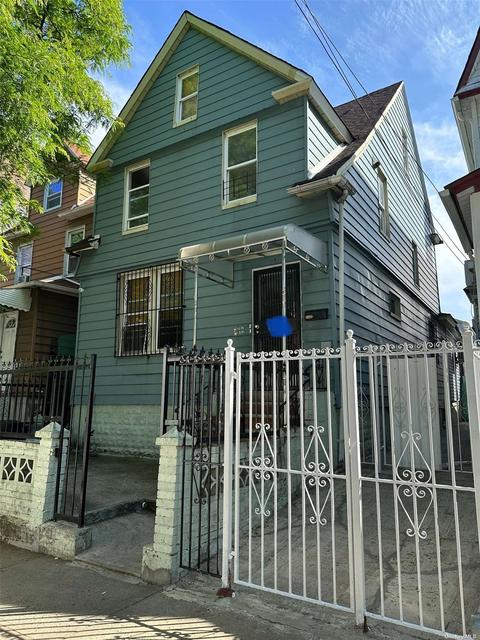 41-44 Benham St, Elmhurst, NY 11373