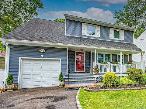 12 Locust Pl, South Huntington, NY 11746