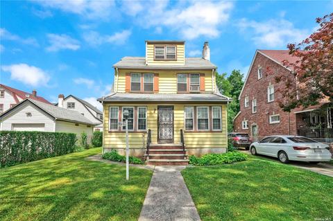 111-11 198th St, Saint Albans, NY 11412