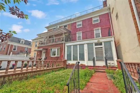 88-16 146th St, Jamaica, NY 11435