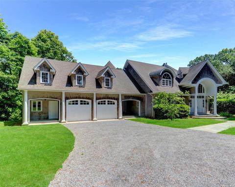16 Thorman Ln, Huntington, NY 11743