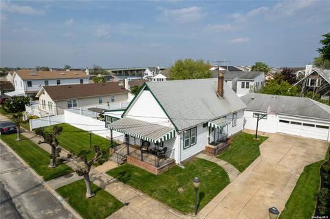 182 Daytona St, Atlantic Beach, NY 11509