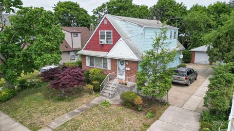 43 Mckeon Ave, Valley Stream, NY 11580
