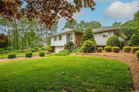 23 Antioch Dr, Shoreham, NY 11786