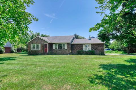 1145 Three Waters Ln, Orient, NY 11957