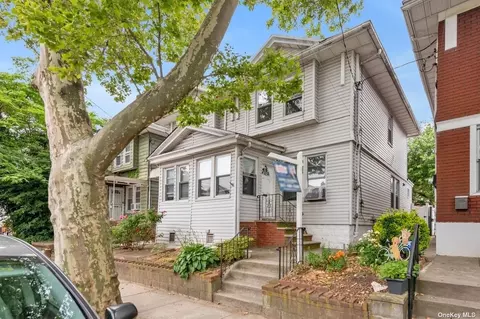89-16 89th St, Woodhaven, NY 11421