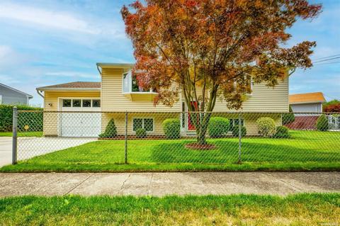 535 New Hwy, Lindenhurst, NY 11757
