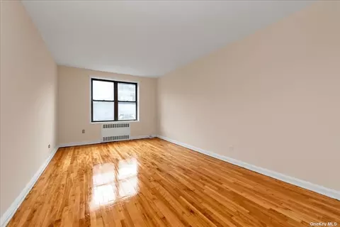 34-30 78th St #5C, Jackson Heights, NY 11372